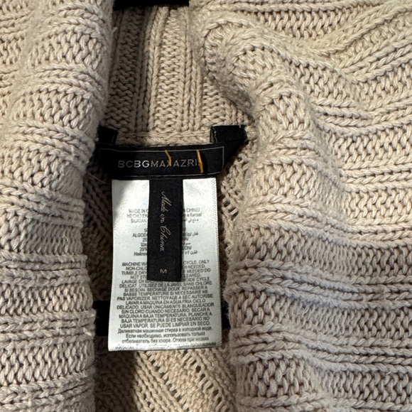 EUC BCBGMaxAzria Beige Cable Knit Cowl Neck Sweater Oversized Long Back - Picture 7 of 7